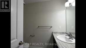 65 - 3400 CASTLE ROCK PLACE | London Ontario | Slide Image Eighteen