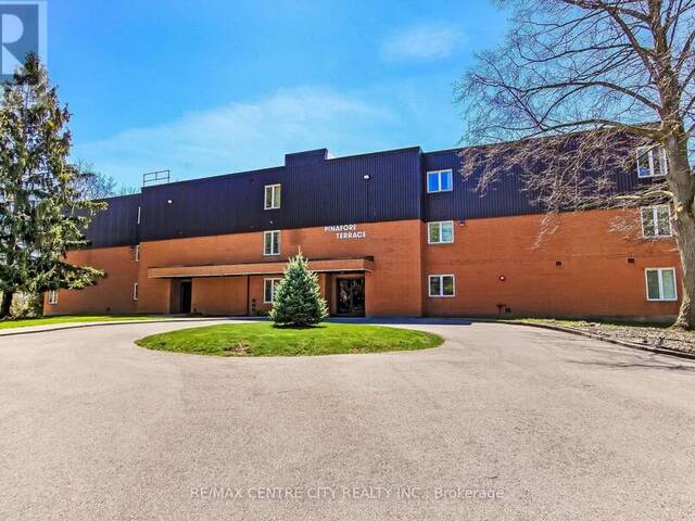 11 - 125 ELM STREET St. Thomas Ontario, N5R 1H9 - 2 Bedrooms Waterfront Condo For Sale