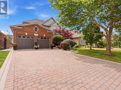 1269 BIRCHWOOD DRIVE London Ontario, N6K 5C2