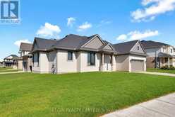 18 BRAUN AVENUE | Tillsonburg Ontario | Slide Image Two