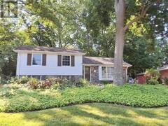 7 BRIARHILL PLACE London Ontario, N5Y 1P7