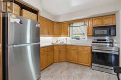 1463 GLENORA DRIVE | London Ontario | Slide Image Four