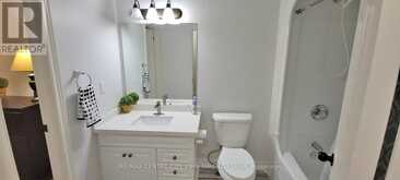 72 AXFORD PARKWAY | St. Thomas Ontario | Slide Image Thirteen