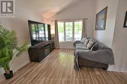 72 AXFORD PARKWAY | St. Thomas Ontario | Slide Image Four