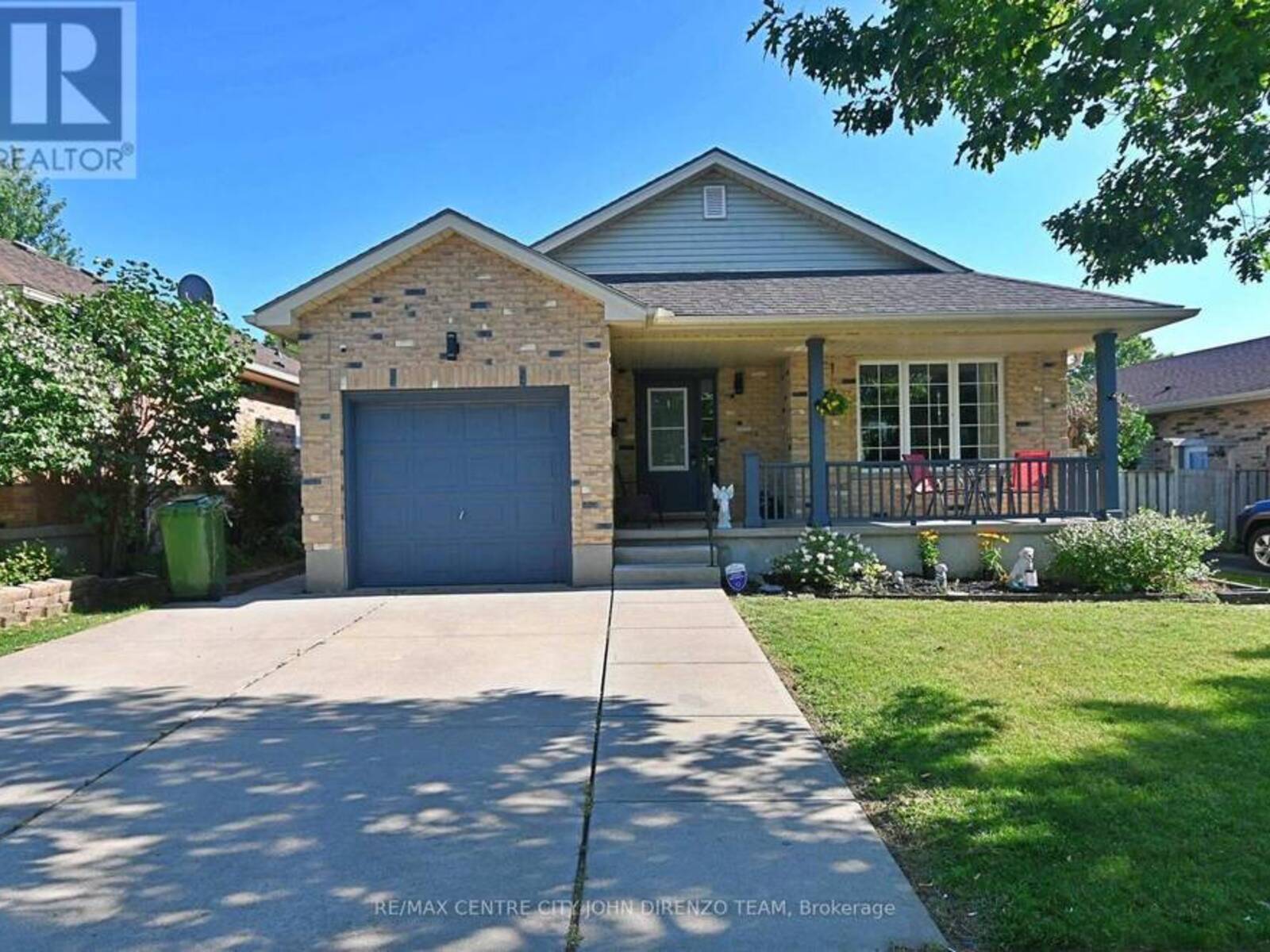 72 AXFORD PARKWAY, St. Thomas, Ontario N5R 6E7