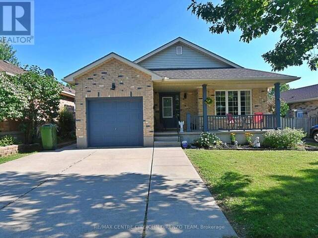 72 AXFORD PARKWAY St. Thomas Ontario, N5R 6E7 - 3 Bedrooms Home For Sale