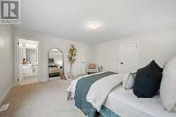 939 DEVERON CRESCENT | London Ontario | Slide Image Seventeen