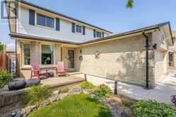 212 BEXHILL CLOSE | London Ontario | Slide Image One