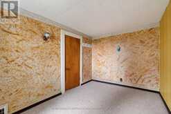 33990 ROMAN LINE | Lucan Biddulph Ontario | Slide Image Thirty