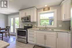 966 GLENBANNER ROAD | London Ontario | Slide Image Twelve