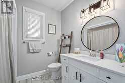 10 - 2022 UPPERPOINT BOULEVARD | London Ontario | Slide Image Nineteen