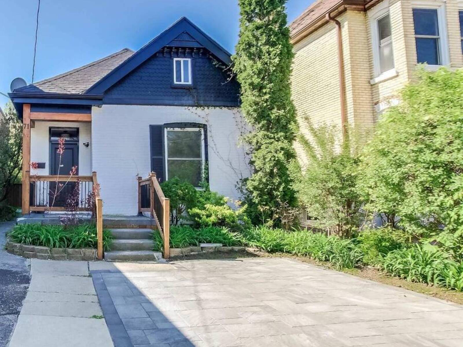 71 BRISCOE STREET E, London, Ontario N6C 1W8