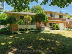 85 BLOOMFIELD DRIVE London Ontario, N6G 1P4
