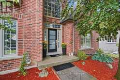 552 MCGARRELL PLACE | London Ontario | Slide Image Two