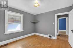 57 DOULTON STREET | London Ontario | Slide Image Nineteen