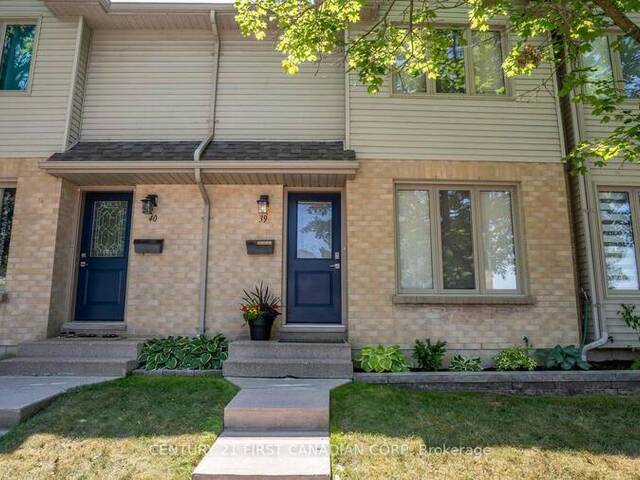 39 - 925 LAWSON ROAD London Ontario, N6G 4X3 - 3 Bedrooms Condo For Sale