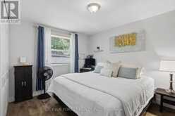 11 HILLSBOROUGH ROAD | London Ontario | Slide Image Twelve