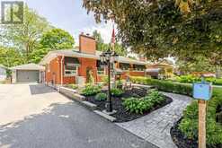 468 JELLICOE CRESCENT | London Ontario | Slide Image One