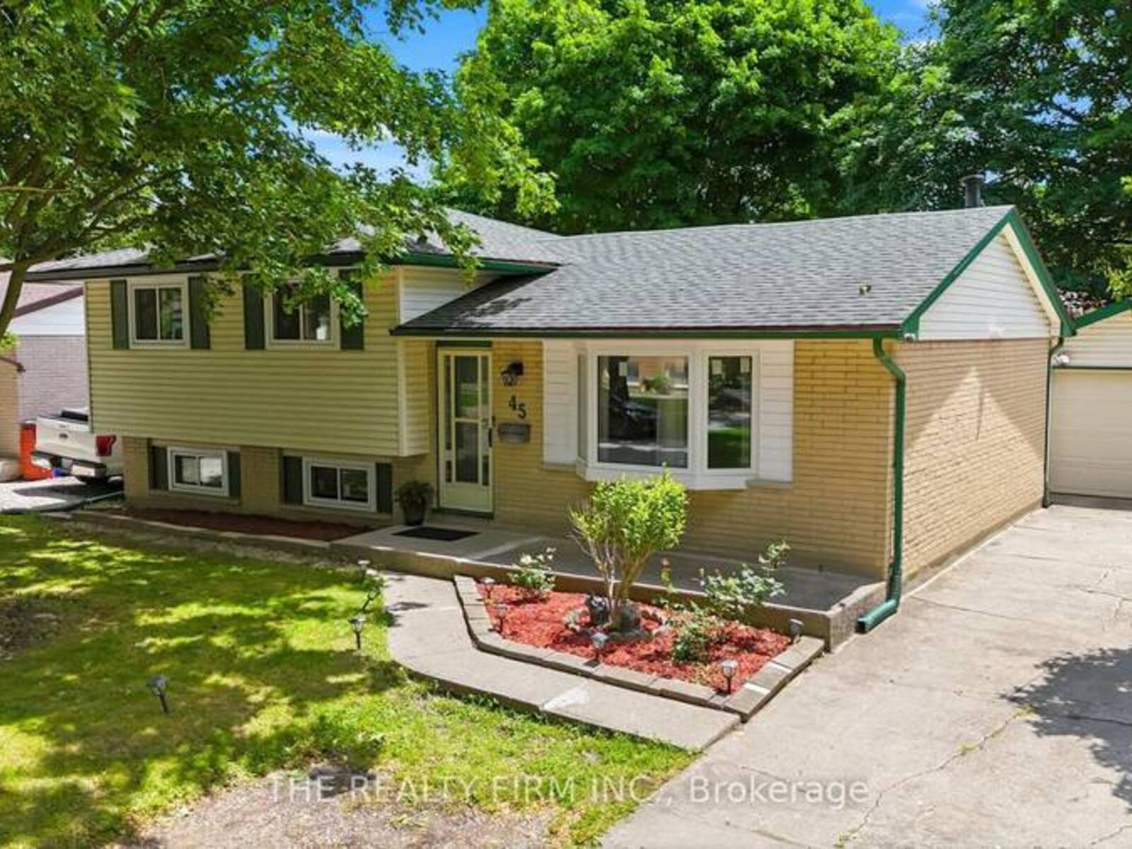 45 AMY CRESCENT, London, Ontario N5Y 4A5