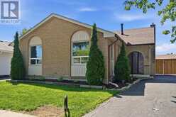 15 RENNY CRESCENT | London Ontario | Slide Image One
