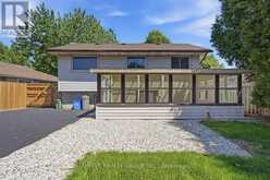 15 RENNY CRESCENT | London Ontario | Slide Image Forty-one