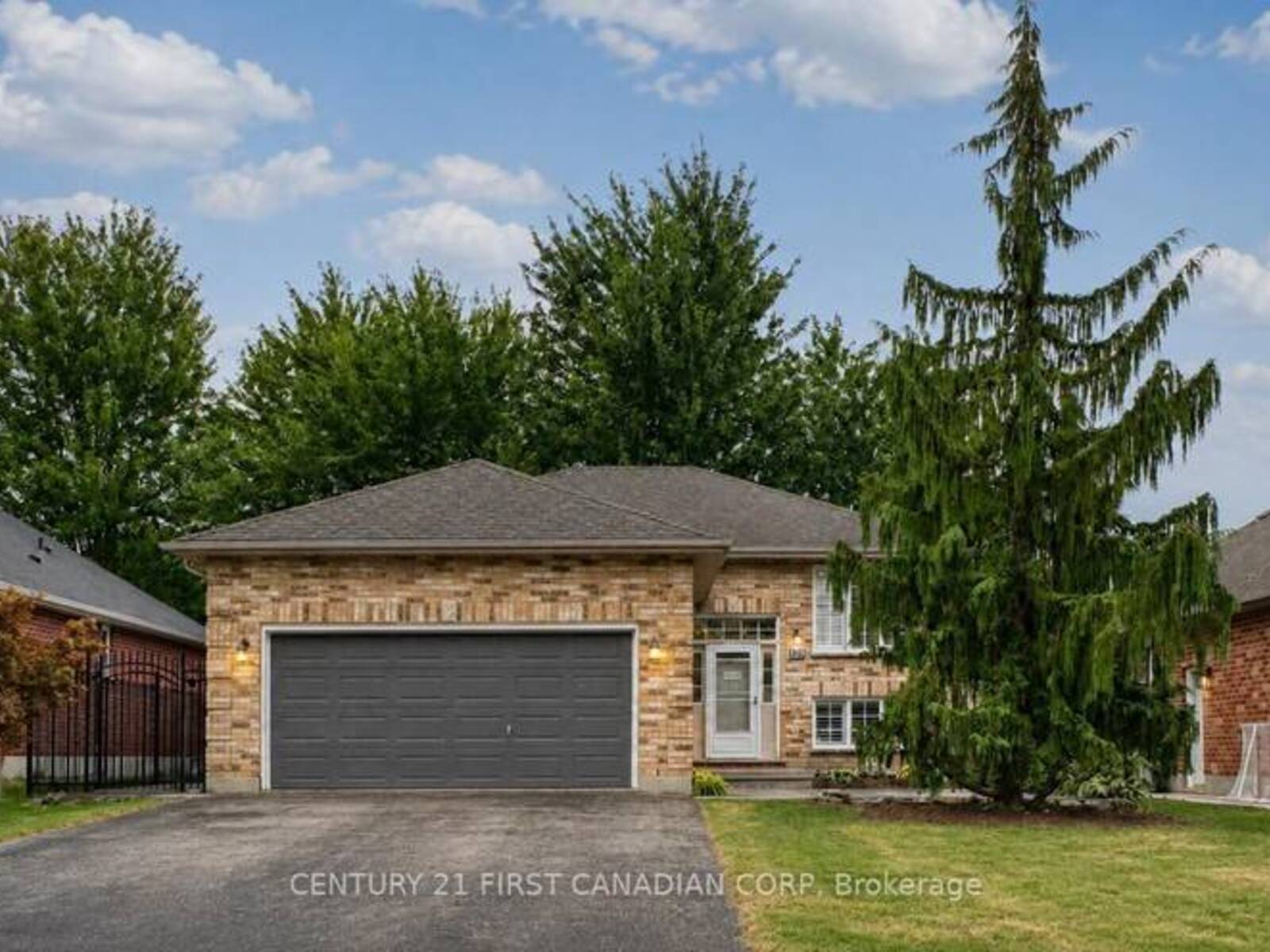 189 GIBSON CRESCENT, Lucan Biddulph, Ontario N0M 2J0