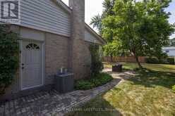 203 MCMASTER COURT | London Ontario | Slide Image Thirty-five