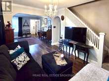 586 CHEAPSIDE STREET | London Ontario | Slide Image Three