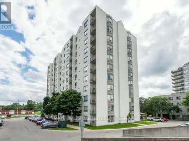 505 - 333 COMMISSIONERS ROAD W London Ontario, N6J 4X7 - 2 Bedrooms Condo For Sale