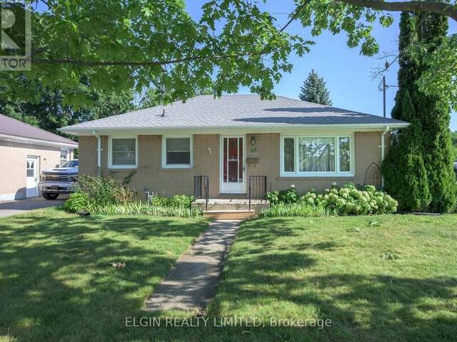 90 DUNKIRK DRIVE St. Thomas Ontario, N5R 1S3 - 3 Bedrooms Home For Sale