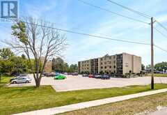 102 - 31 VICTORIA STREET S | Strathroy-Caradoc Ontario | Slide Image Thirty-four