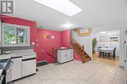 129 LANGARTH STREET W | London Ontario | Slide Image Thirteen
