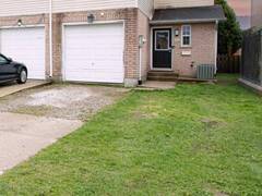 40 KATIE LANE Strathroy-Caradoc Ontario, N7G 4E5