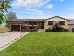 210 HILL STREET Clinton Ontario, N0M 1L0