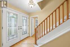 42 QUEEN MARY CRESCENT | London Ontario | Slide Image Twelve