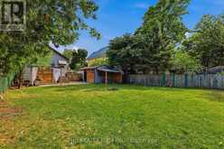946 LORNE AVENUE | London Ontario | Slide Image Thirty-eight