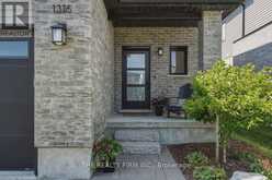 1316 TWILITE BOULEVARD | London Ontario | Slide Image Five