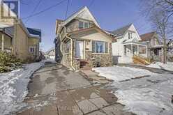924 PRINCESS AVENUE | London Ontario | Slide Image Two