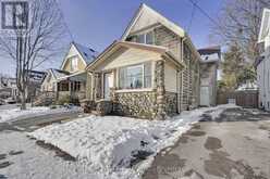 924 PRINCESS AVENUE | London Ontario | Slide Image Four