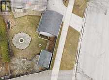 1975 ROYAL CRESCENT | London Ontario | Slide Image Thirty-five