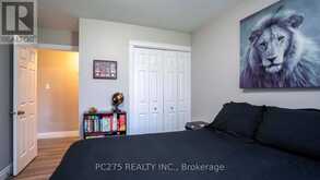 68 - 144 CONWAY DRIVE | London Ontario | Slide Image Fifteen