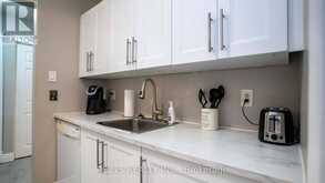 68 - 144 CONWAY DRIVE | London Ontario | Slide Image Eight