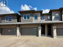 38 FINCH STREET | Tillsonburg Ontario | Slide Image One