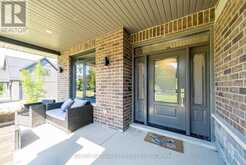 74358 DRIFTWOOD DRIVE | Bayfield Ontario | Slide Image Four