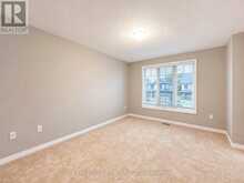 1054 OAKCROSSING GATE | London Ontario | Slide Image Thirteen