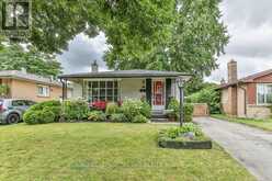 15 TALAVERA CRESCENT | London Ontario | Slide Image Two