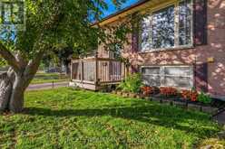 615 DEVERON CRESCENT | London Ontario | Slide Image Three