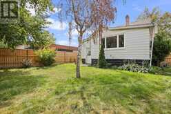 305 ST CLAIR STREET | Chatham Ontario | Slide Image Thirty-five