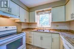 132 ARDSLEY CRESCENT | London Ontario | Slide Image Eight