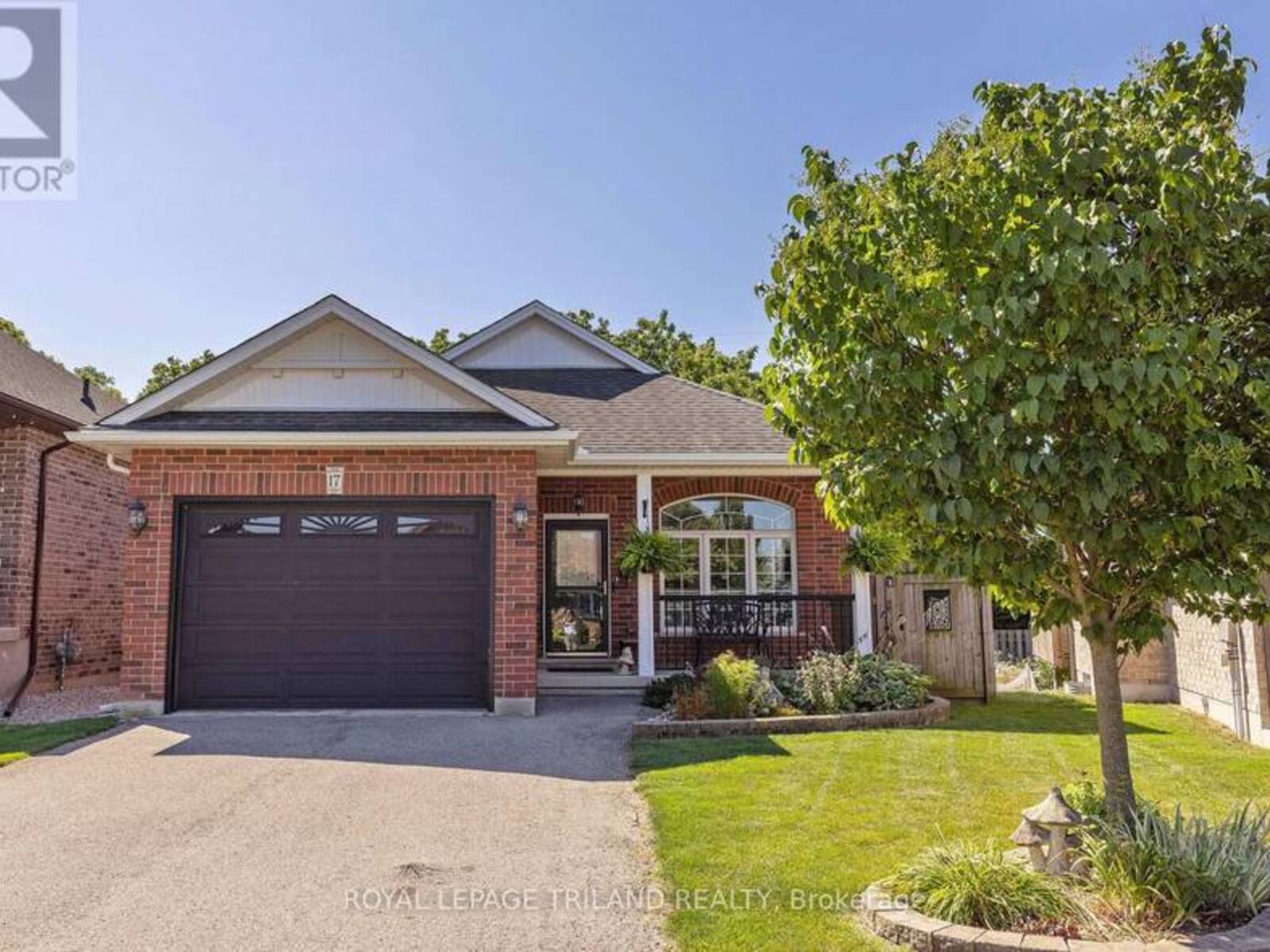 17 JACKLIN COURT, St. Thomas, Ontario N5P 3T1